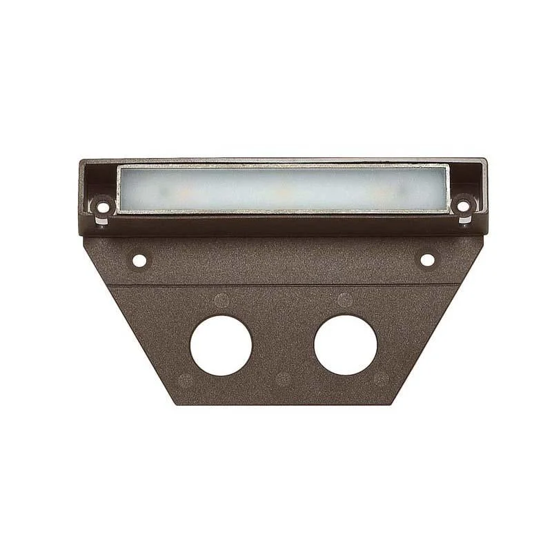 Track lighting with swivel heads for precise aimingHinkley 15446 Landscape Nuvi Step & Deck Light (Min. Quantity 3) Track lighting with swivel heads for precise aimingHinkley 15446 Landscape Nuvi Step & Deck Light (Min. Quantity 3)