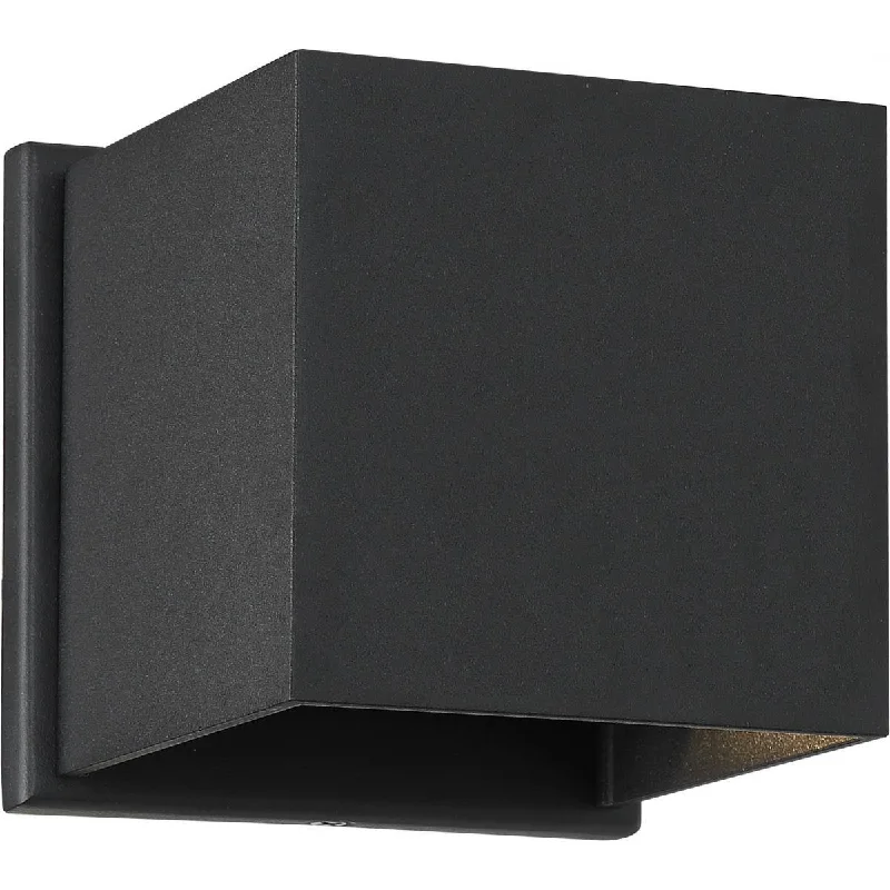 Energy - Efficient Industrial Lighting for Cost - SavingsLightgate 5 In. LED Wall Light 240 Lumens 3000K Black Finish Energy - Efficient Industrial Lighting for Cost - SavingsLightgate 5 In. LED Wall Light 240 Lumens 3000K Black Finish