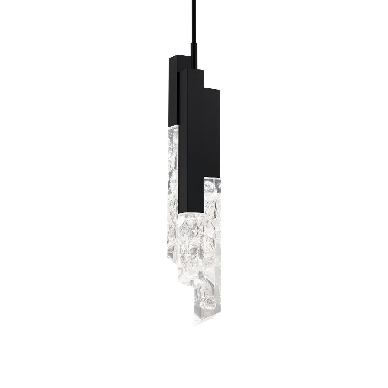 Track lighting with a sleek profileMontage Pendant