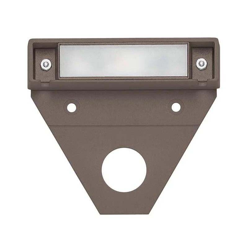 Smart track lighting with voice controlHinkley 15444 Landscape Nuvi Step & Deck Light (Min. Quantity 4) Smart track lighting with voice controlHinkley 15444 Landscape Nuvi Step & Deck Light (Min. Quantity 4)