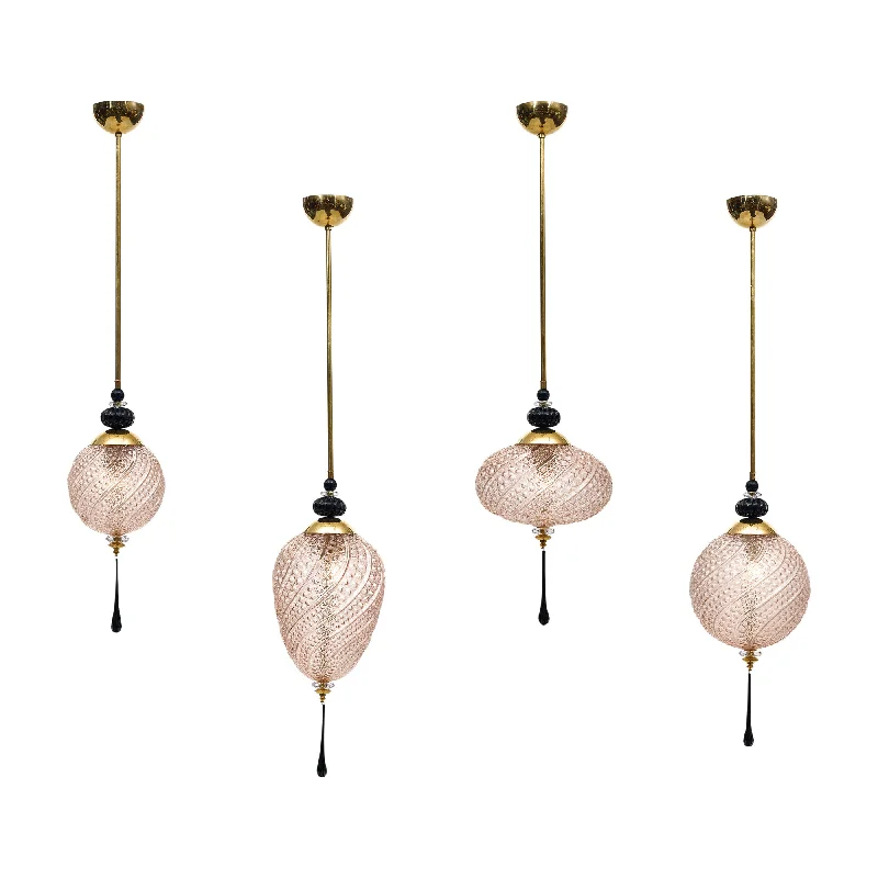 Chandeliers with Frosted Glass for a Softer Light DiffusionChandeliers with Frosted Glass for a Softer Light DiffusionMurano Glass Pink and Black Lanterns Chandeliers with Frosted Glass for a Softer Light DiffusionChandeliers with Frosted Glass for a Softer Light DiffusionMurano Glass Pink and Black Lanterns
